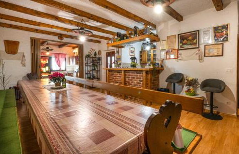 San Vinogradara - One Bedroom Holiday Home With Hot Tube - Photo 26