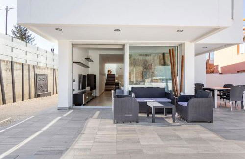 Exclusiva Villa de Lujo con piscina - Foto 8