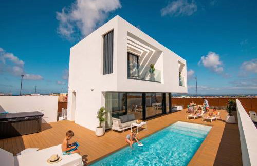 Villa Yolo Sur Private Pool Corralejo By Holidays Home - Photo 1