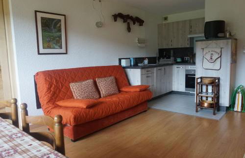 Appartement rénové avec balcon, parking et wifi, près des pistes - Méaudre - FR-1-737-6 - Foto 2