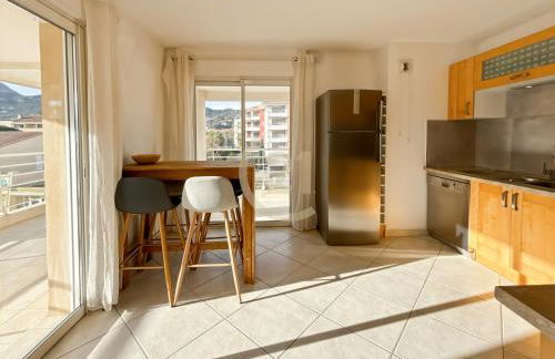 Résidence Port Calvi - Appartement T3 vue mer ! - Foto 9