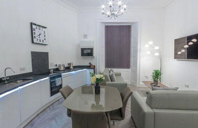 The Crescent by Pureserviced - Foto 45