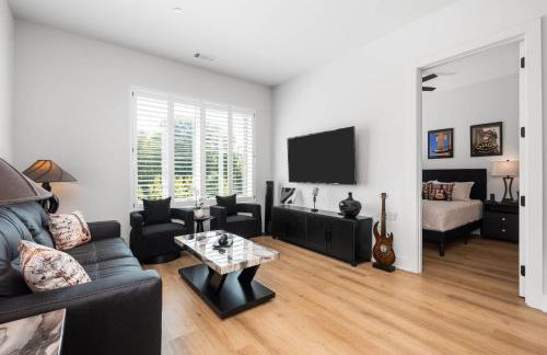 East Nash Condo for 4 with Public Rooftop Near DT - Foto 8
