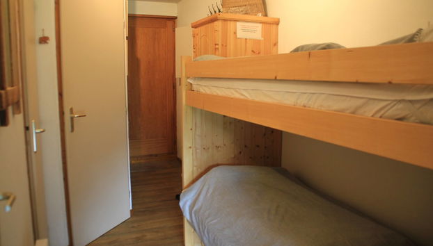 Appartement cosy avec terrasse pour 4 personnes et parking à Châtel - FR-1-198-88 - Foto 3, Quarto