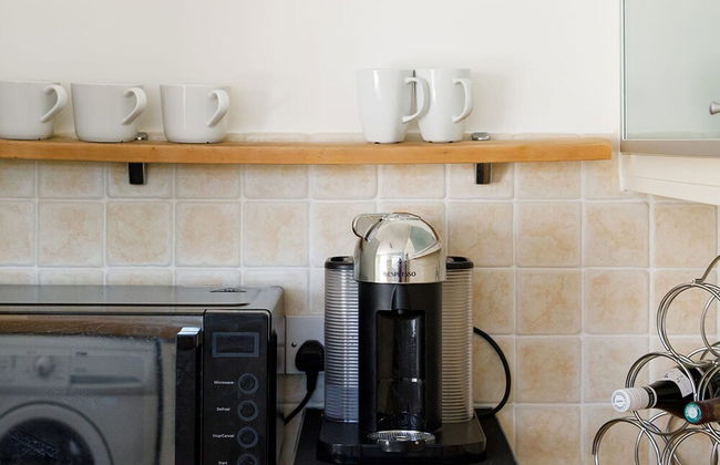 Newly Refurbished Seaside Escape - 5 Mins to Beach - Foto 8