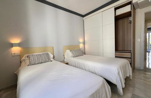 Jardines del Puerto Apartment for up to 6, totally refurbished 2025, gardens, pools, garage, wifi - Photo 42