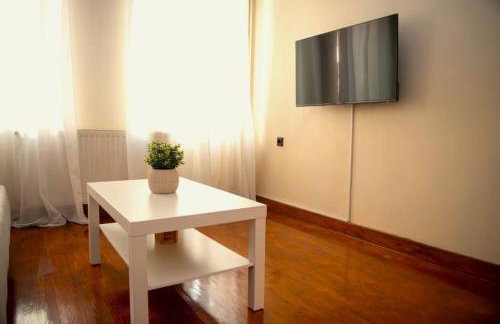 Διώροφη μονοκατοικία στο κέντρο - Foto 21