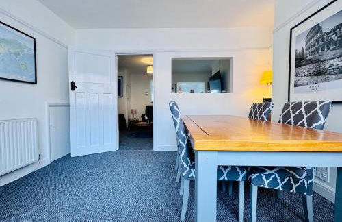 2 Beds, Entire Home, Spacious Bedrooms, Garden - Photo 4