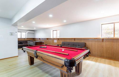 Modern Rustic Lodge! Game Room - Photo 5