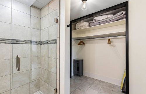 1109 Walk to World Cup 2026, MBS, DT ATL, Parking - Photo 17