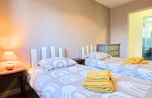 Le Pavillon, Maison Au Calme, Central et Confort - Foto 33