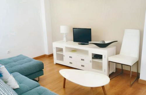 Modern Apartment Málaga 80 m² + Balcony - Foto 1