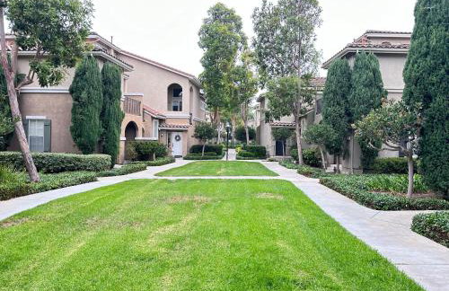 Close to Irvine IVC&UCI gate community2b &3b house more than 30nights - Foto 2