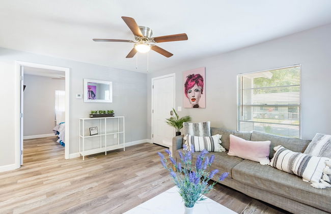 Cozy Jacuzzi Home - Foto 18