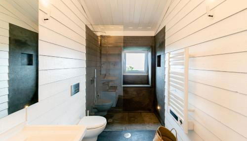 Casas da Prainha B - Photo 3, Shower