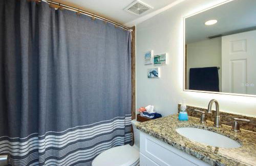 Sanibel Island Condo With All Of The Amenities 2C2 - Photo 19