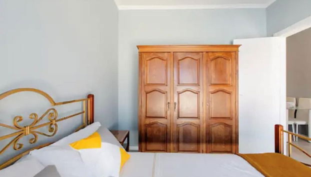 Cozy and Sunny Coastal Escape With Stunning Views - Foto 4, Habitación