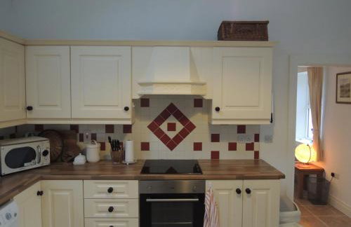 Sally's Garden - Photo 6