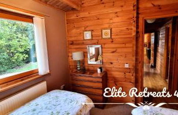 Elite Retreats 4U Lakeside Hot Tub Log Cabin with the fishing peg at Tattershall Lakes Park - Foto 32