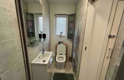 Cosy private home near Heathrow & Central London - Foto 8