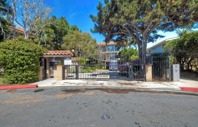 Solana Sunset Stunning Beachside Retreat for 4! - Photo 26