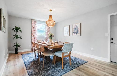 Pool - Hot Tub - Game Room - Remodeled - Sleeps 10 - Foto 16