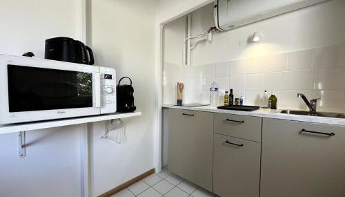 Bienvenue à l'Oustalet Appt 5 - Photo 5, stove, toaster