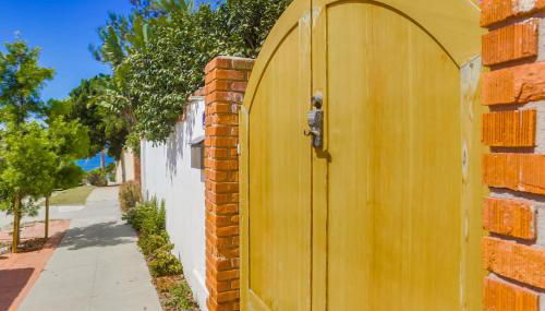 Surf and Sand Beach Bungalow - Foto 3