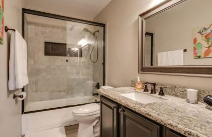 Spectacular Golf Course Home With Pool and Views! - Foto 71