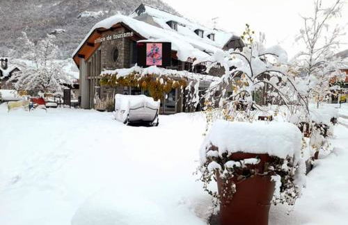 Très bel appartement T3 HYPER CENTRE ENTIEREMENT RENOVE EN 2022 - Foto 40