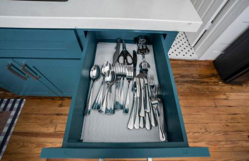 Historic Heights Artist Boho Bungalow - Foto 24