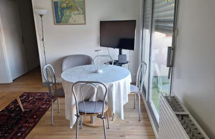 Appartement cosy face à la gare avec tout à proximité Plages et commerces à pied - Foto 6