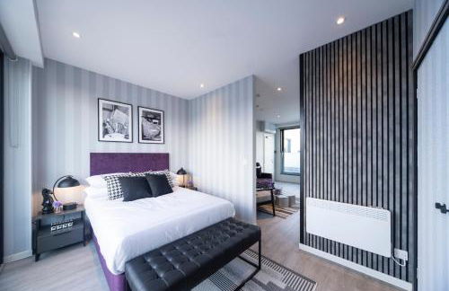 Palm Tree House Apartments - Photo 2