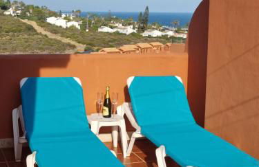 Sea View Penthouse Apartment with Hot Tub - Casa Bella Vista, Buenas Noches , Estepona - Photo 9