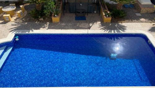 Luxury Beachfront Villa in La Perla - Foto 2