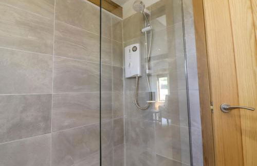 Ulverston House Annex - Photo 16