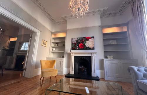 No2 Clarence grade II Regency townhouse short walk to racecourse and town centre - Photo 7