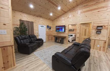 Pet Friendly, New Cabin in Charming Calera - Foto 1