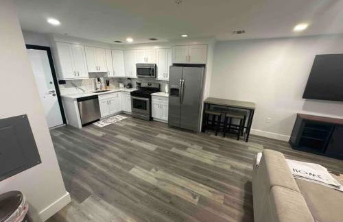 The Cozy Suite - 1BR with Free Parking - Foto 19