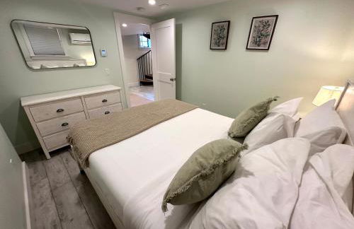 Epic Downtown Newport 6BR Whole House w Parking - Foto 52