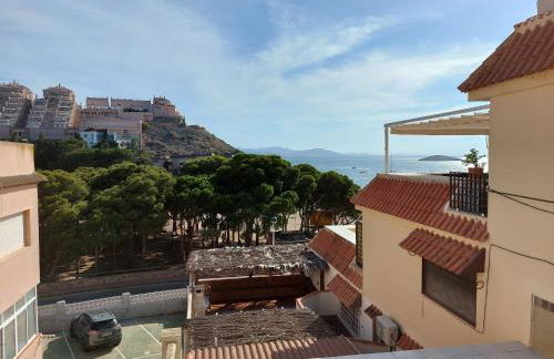 NIDO DEL AMOR deluxe 1a linéa Terraza Indoorpool Wifi Aire Netflix 10 metros a Cala del Pino - Foto 35