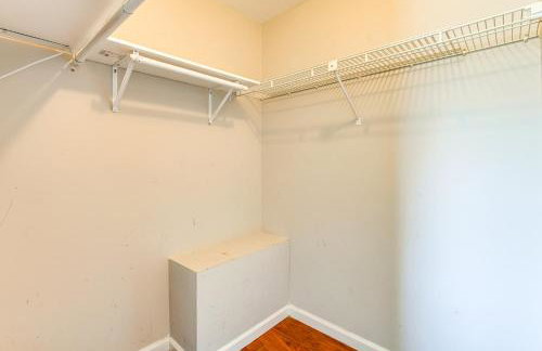 Nurse-Ready Richmond Condo 4 Mi to Medical Centers - Foto 13