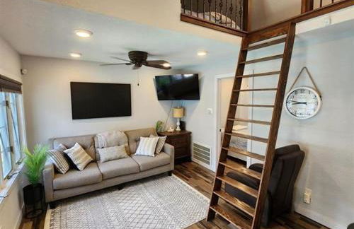 The Canal Cottage off West Lake Okoboji - Foto 17