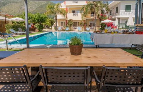 Oscar Villa & Studios - Foto 33