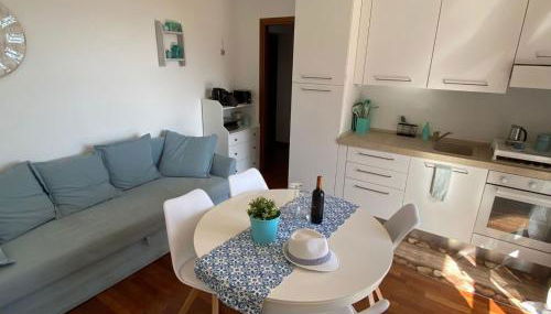 Apartment Le Terrazzwe - Drei-Zimmer-Wohnung mit Terrasse und Pool by Interhome - Photo 4