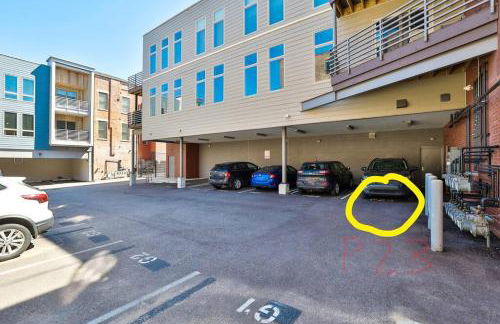 **NEW mOdernLUX best OTR condo *Park ONsite** - Foto 22