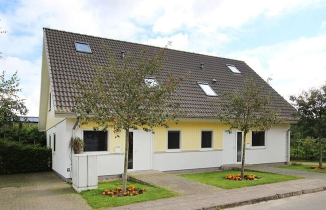 Cottage in Muritz Park Near 1,000 Lakes - Photo 29