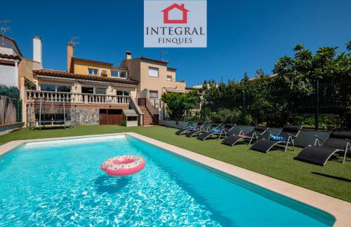 Jumping House in Calonge - Foto 1