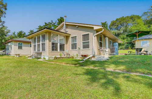 Montello Cabin on Buffalo Lake with Dock and Fire Pit! - Foto 26