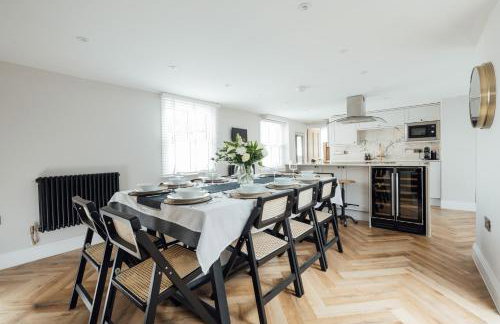 Fun house in the heart of Colchester - Foto 24